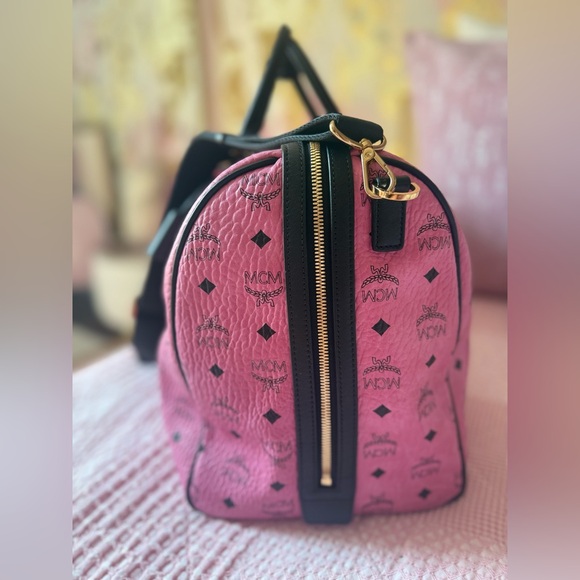 AUTHENTIC MCM PINK DUFFLE BAG - Picture 10 of 16